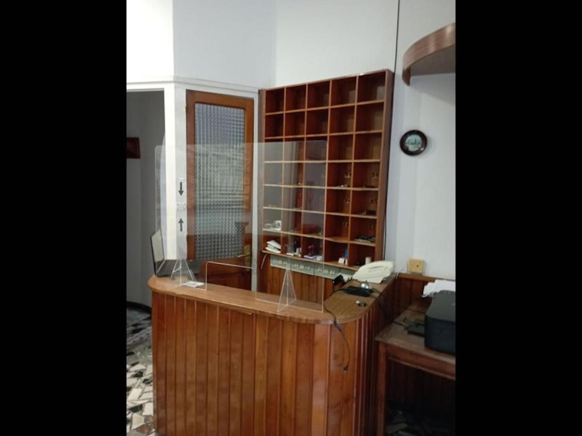 Room In Lodge - Double And Single Room - Pension Oria 1 Луарка Экстерьер фото